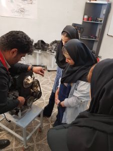 دوره تخصصی آموزش مکانیک خودرو ویژه ی بانوان