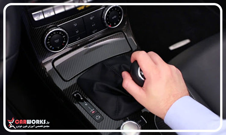 دنده صحیح خودروهای اتومات در سرازیری