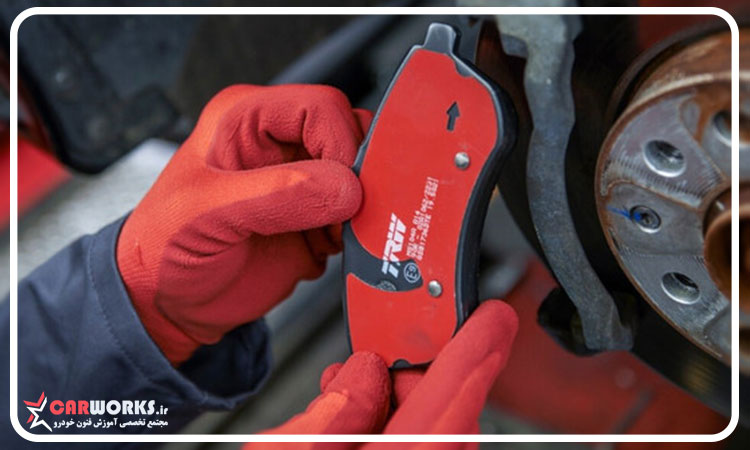 عملکرد لنت سیستم ترمز خودرو