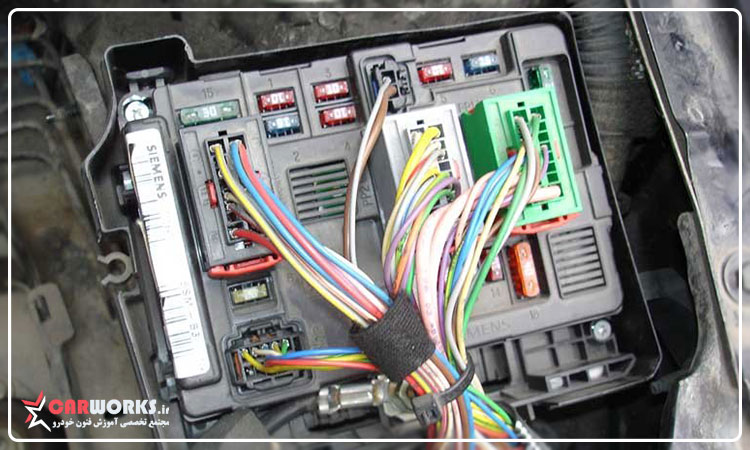 نحوه تعمیر جعبه فیوز خودرو
