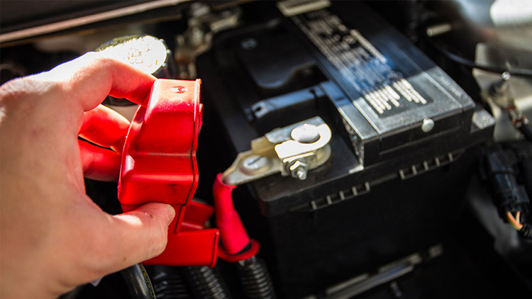 شل و یا خرابی قطعات متصل به باتری