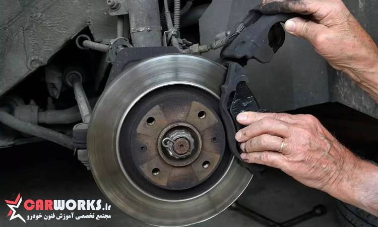 علت های سوت لنت ترمز