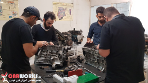 برطرف کردن مشکلات کارآموزان تعمیرکار اتومبیل و ماشین