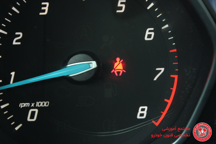 دلیل روشن‌ گشتن چراغ‌ ایربگ