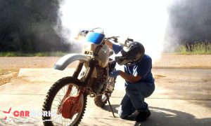 علت روغن سوزی در موتور سیکلت چیست و راه حل رفع آن