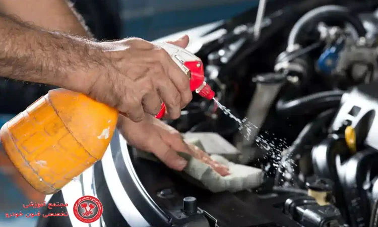 روش های تمیز کردن موتور خودرو
